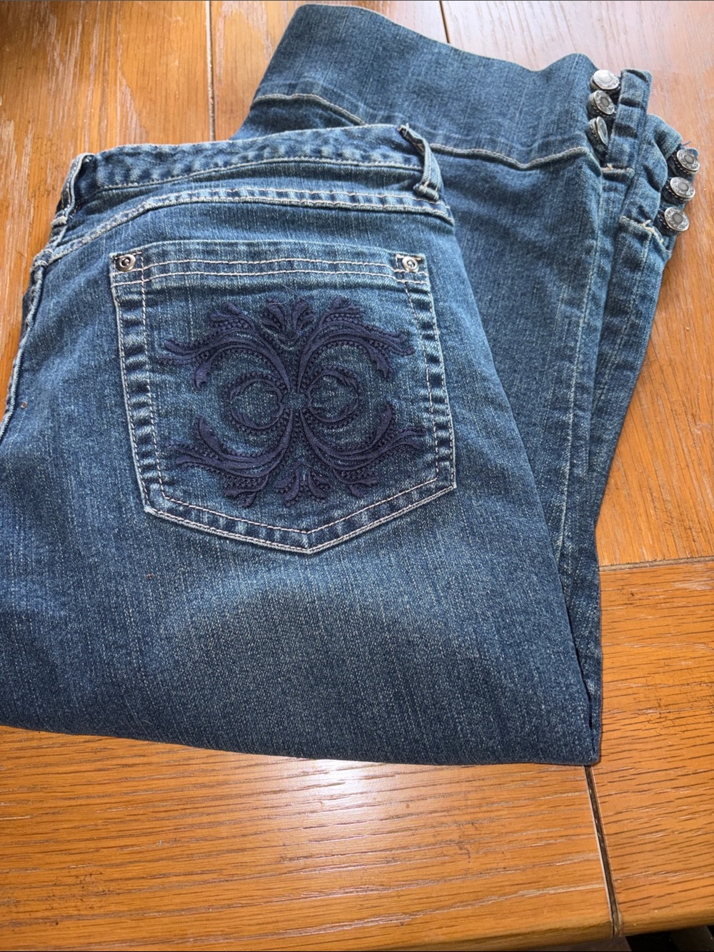 Style & Co. Dark Blue Embroidered Jean capris